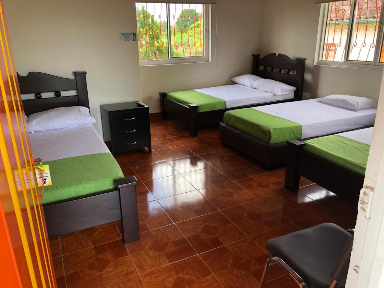 Alojamiento Campestre Hawaii Montenegro Exterior photo